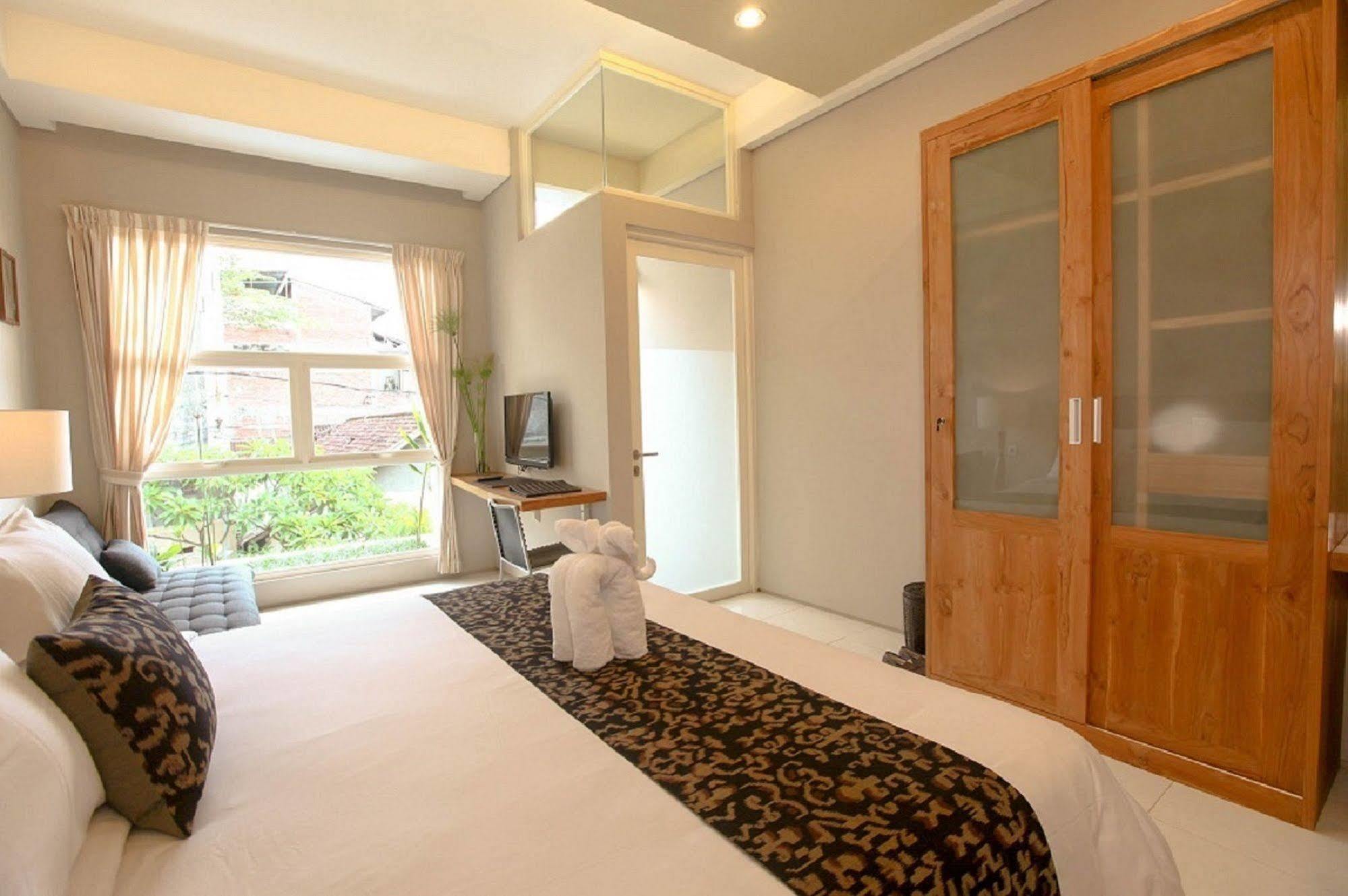 Bali True Living Aparthotel Denpasar  Exterior photo